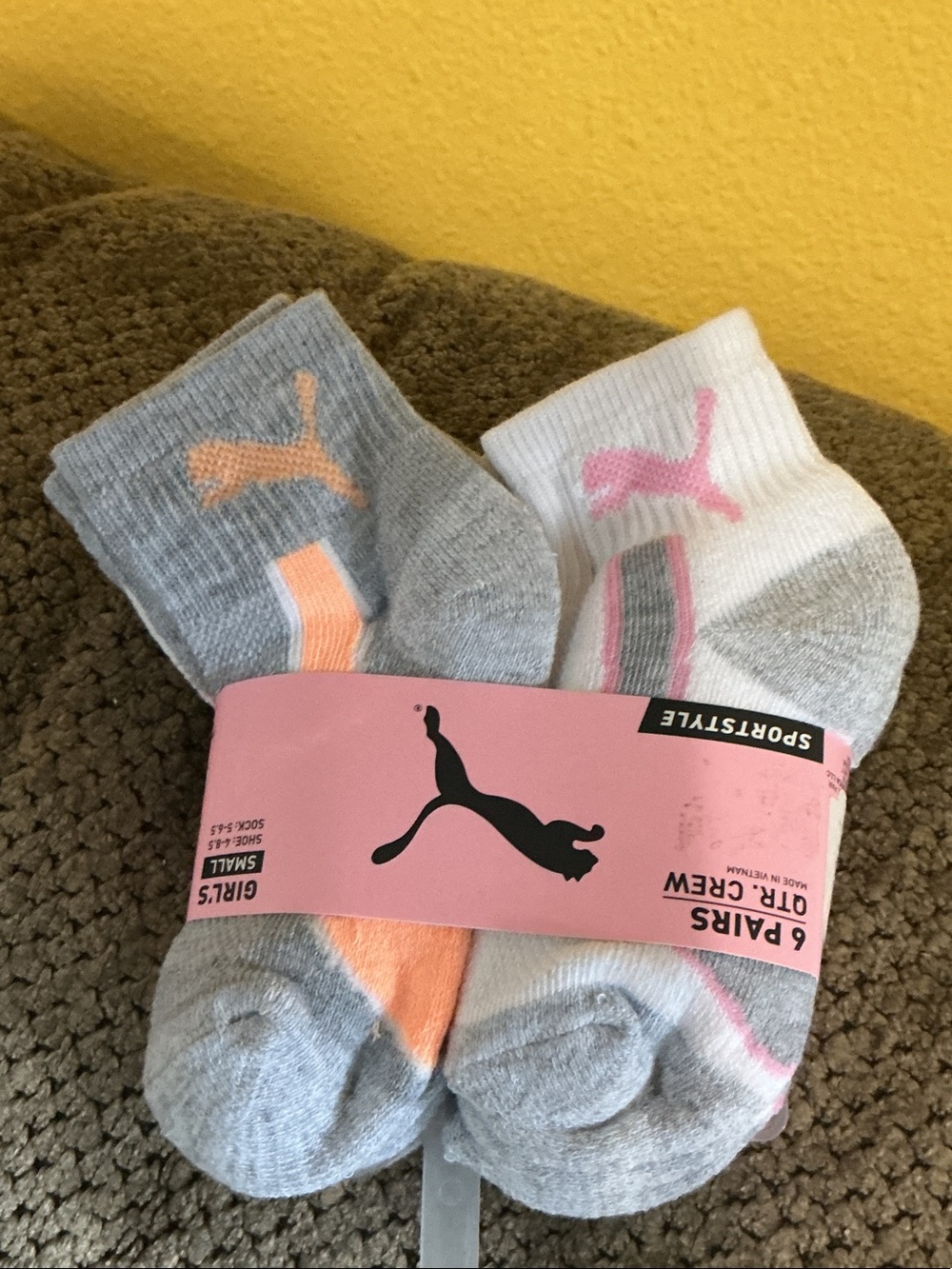 Puma Girls' Crew Socks – Gray & White with Pink and Peach Logos nwt small